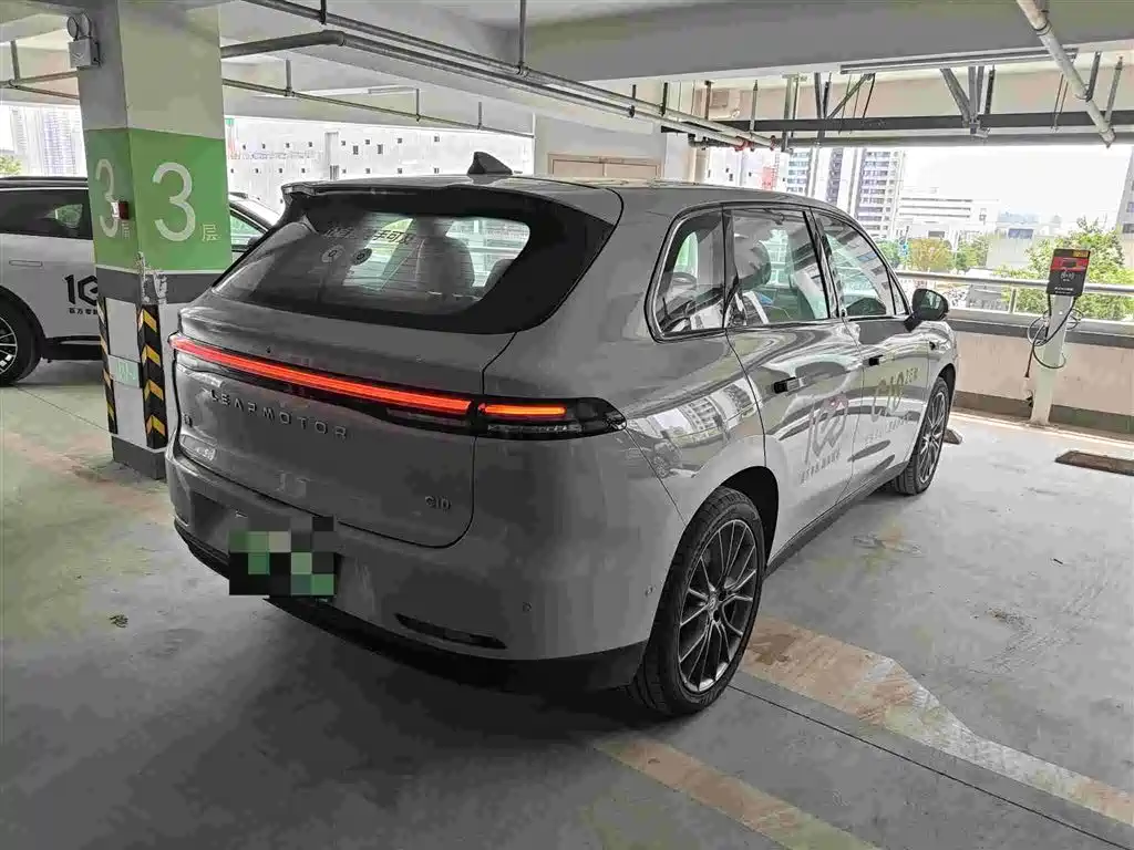 Leapmotor Leapmotor C10 — миниатюра 6