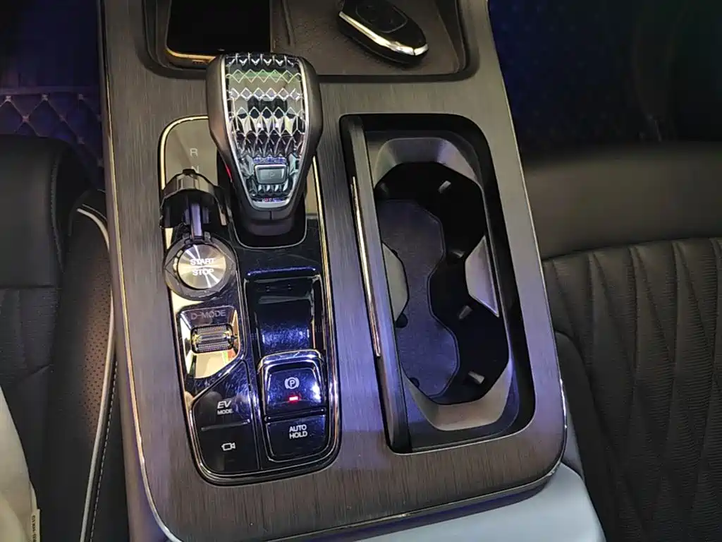 GAC Motor Trumpchi GS8 — миниатюра 14