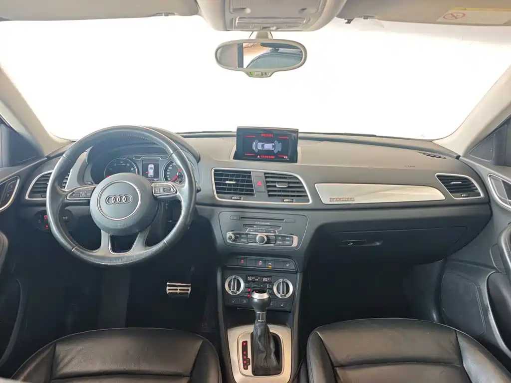 Audi Q3 — миниатюра 5