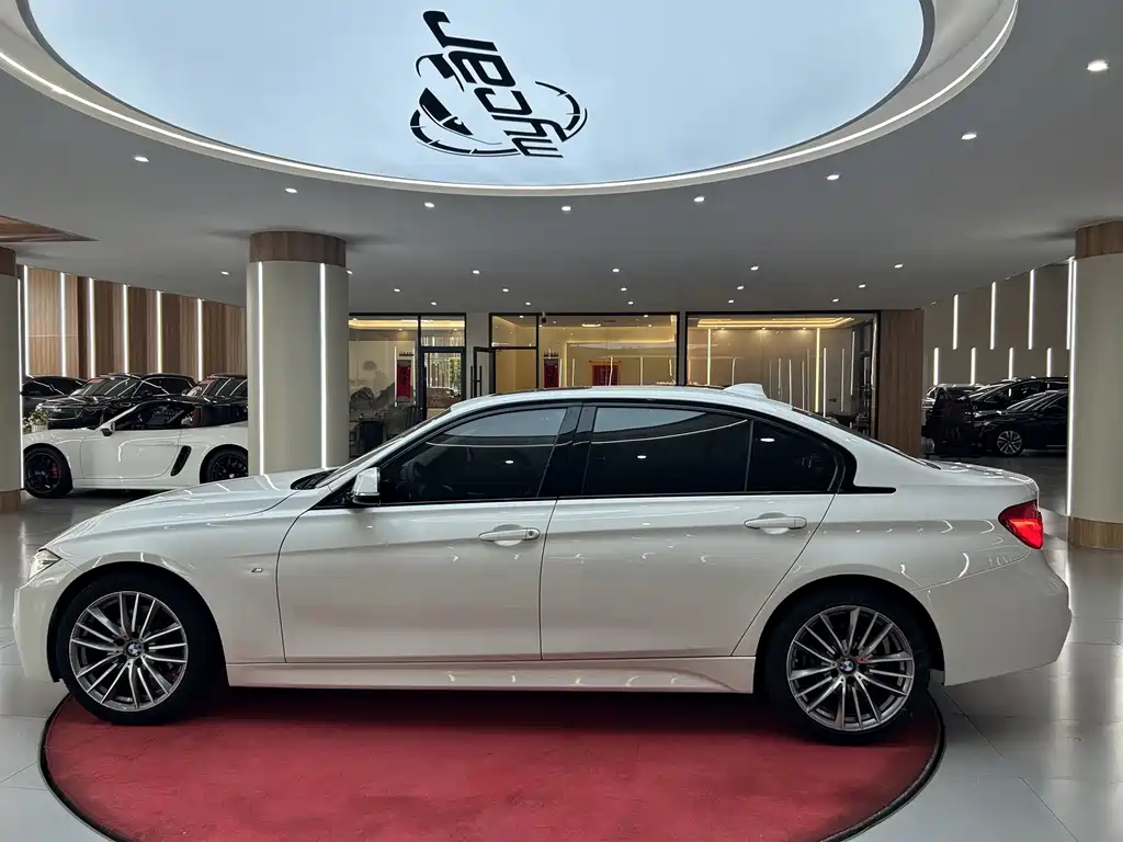 BMW 3 Series — миниатюра 8