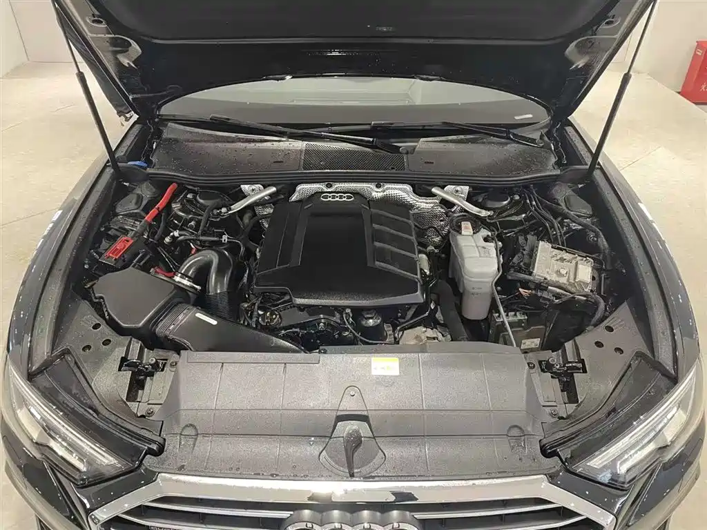 Audi A6L 2022 45 TFSI quattro