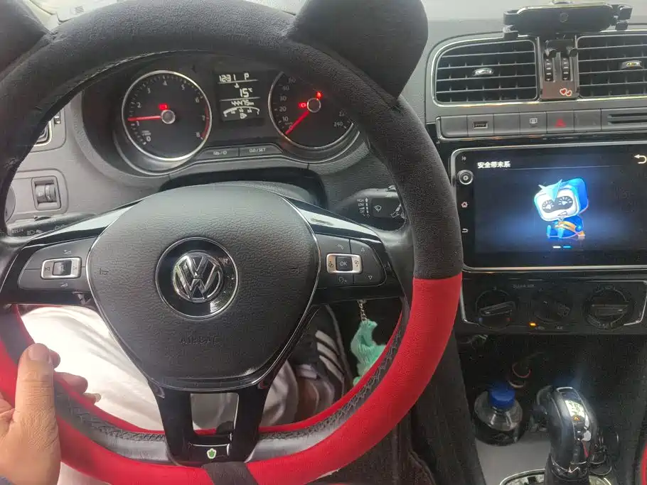 Volkswagen Polo — миниатюра 13