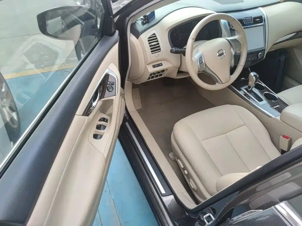 Nissan Teana — миниатюра 16