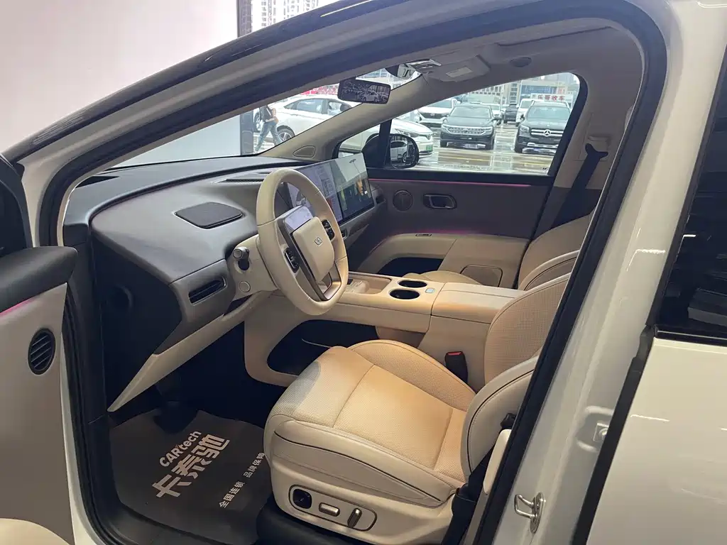 Li Auto Li i8 — миниатюра 13