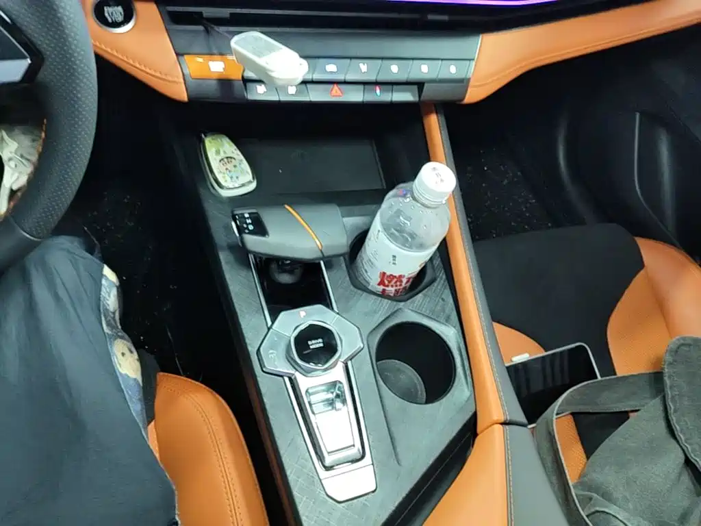 Changan UNI-V — миниатюра 14