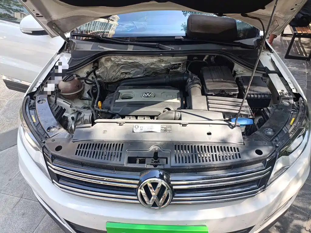 Volkswagen Tiguan — миниатюра 17