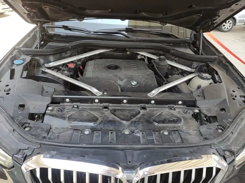BMW X5 (Import) — миниатюра 20