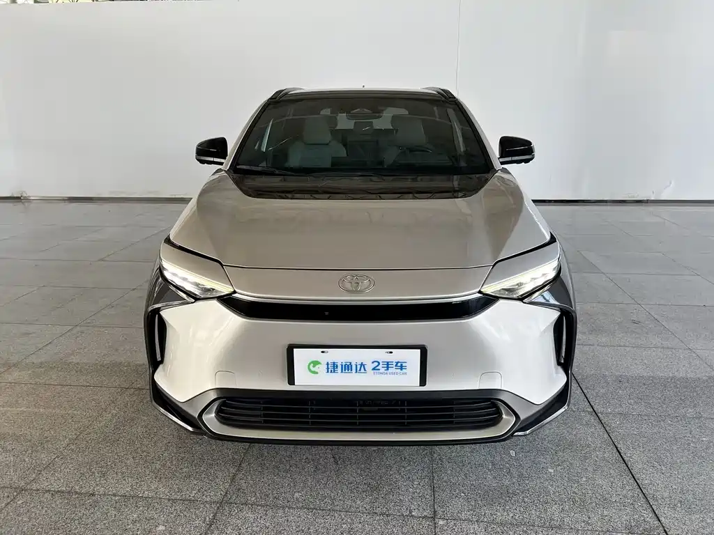 Toyota bZ4X — миниатюра 28