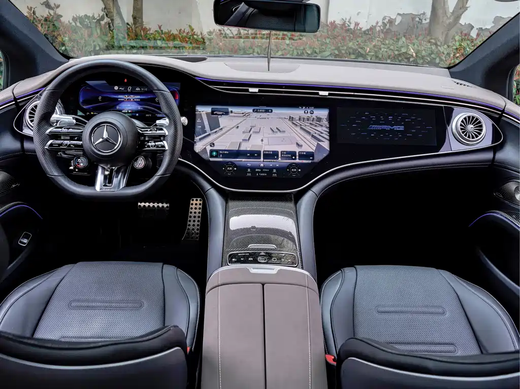 Mercedes-Benz EQS AMG — миниатюра 14