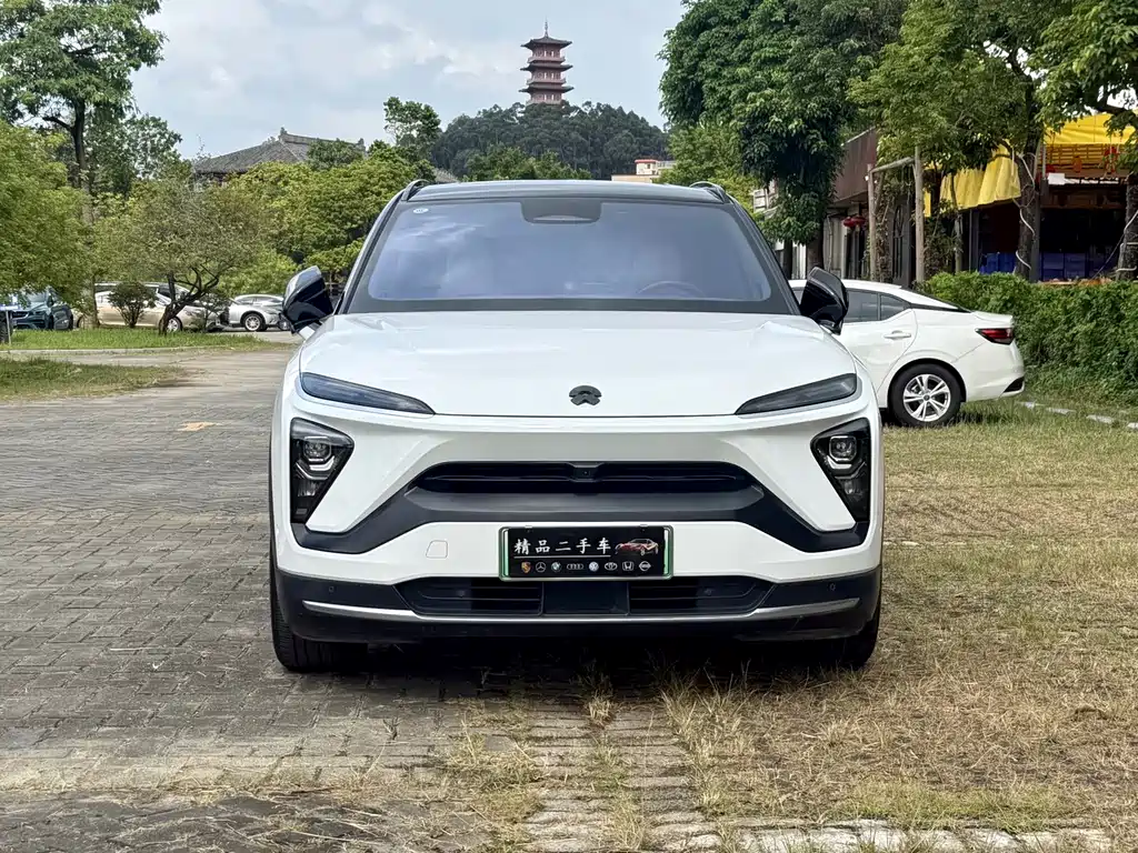 NIO ES6 — миниатюра 2