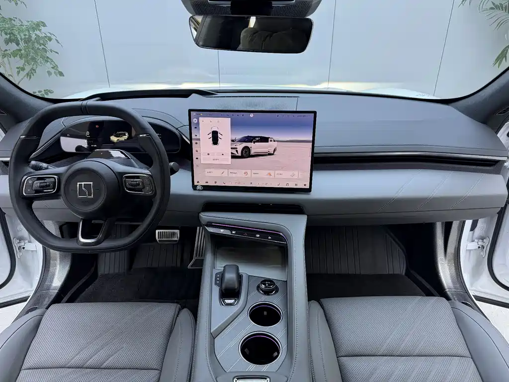 ZEEKR EXTREME KRYPTON 001