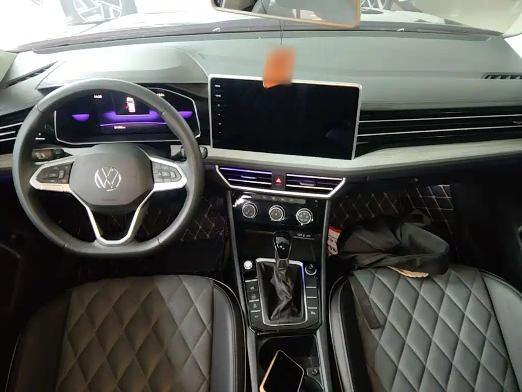 Volkswagen Sagitar — миниатюра 10