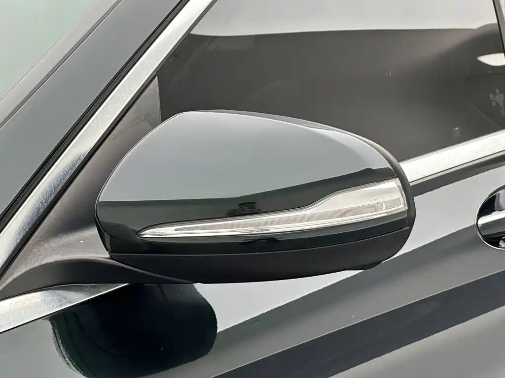 Mercedes-Benz C-Class — миниатюра 27