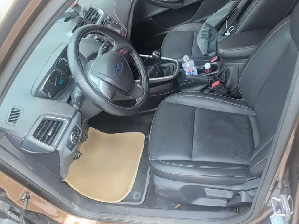 Ford Escort — миниатюра 15