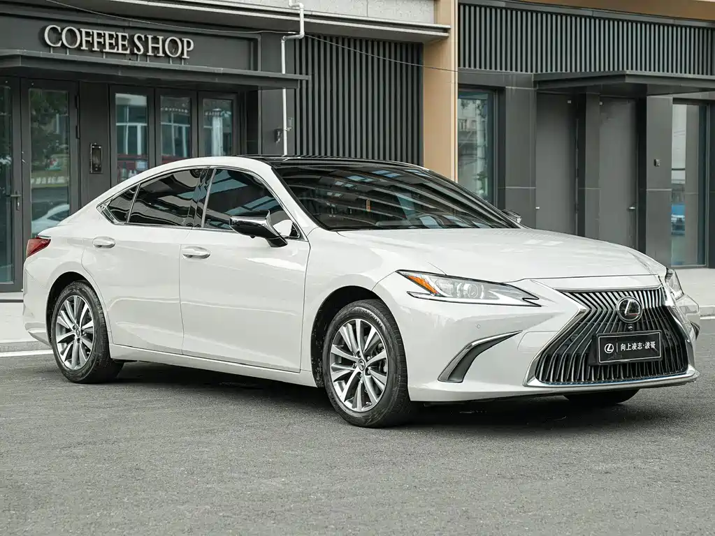 Lexus ES — миниатюра 3