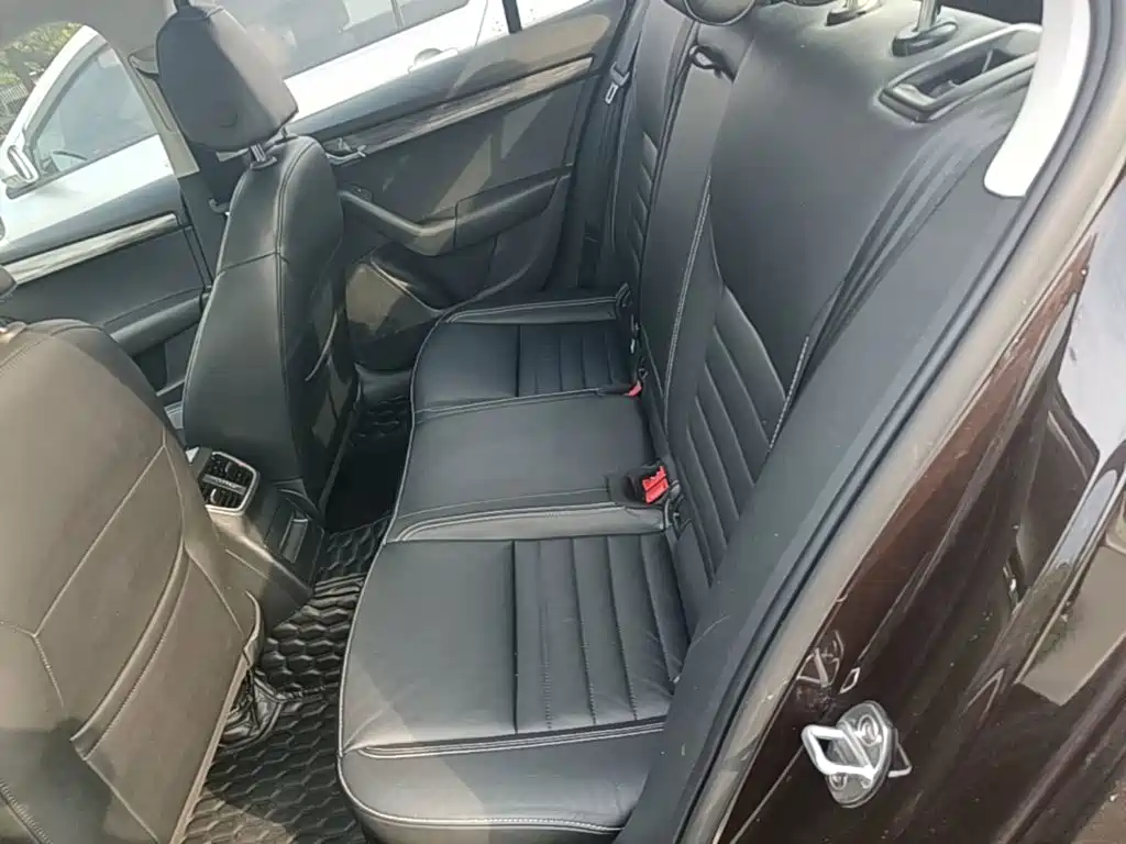 Skoda Octavia — миниатюра 17