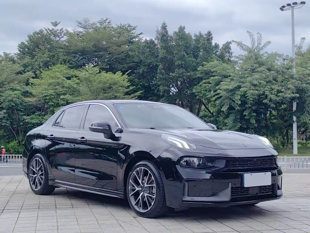 Lynk & Co 03 — миниатюра 3