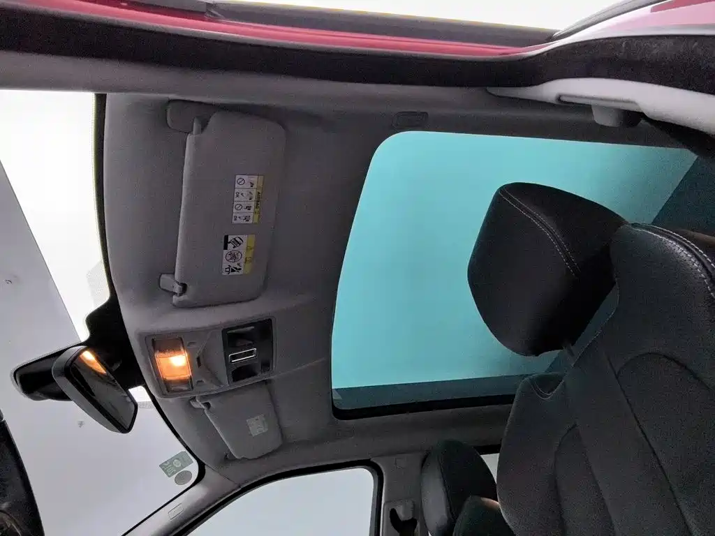 Land Rover Evoque (Import) — миниатюра 14