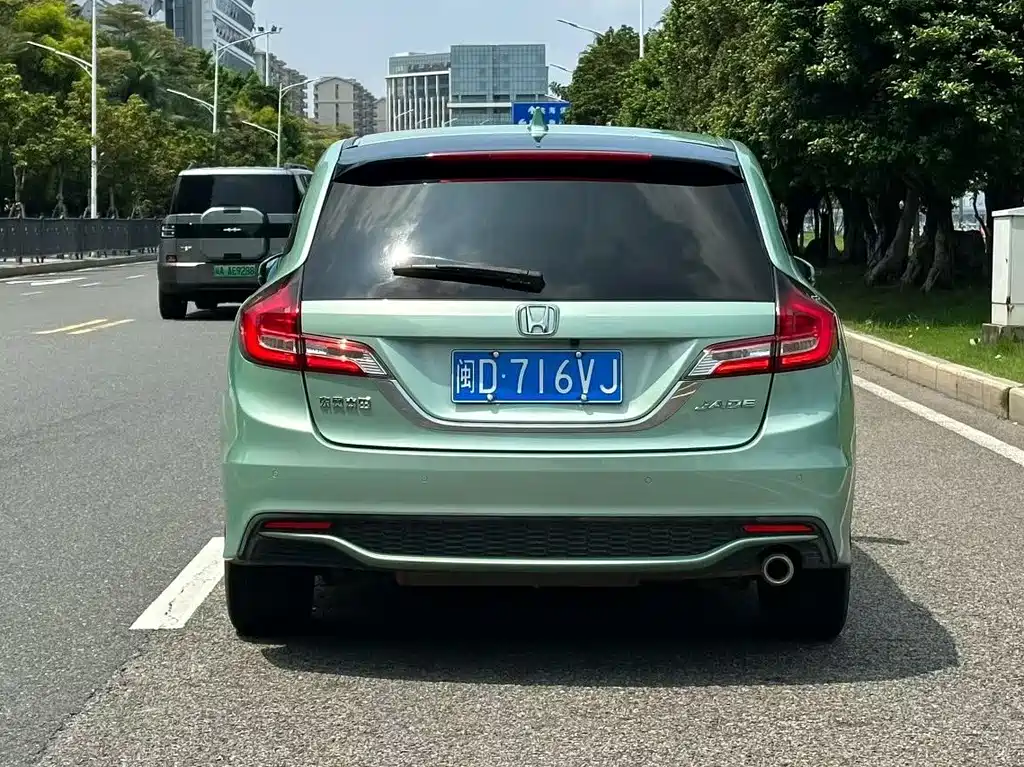 Honda Jade — миниатюра 5