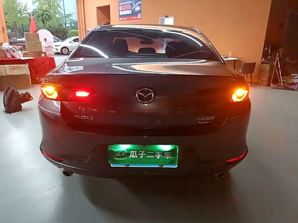 Mazda 3 Axela — миниатюра 6