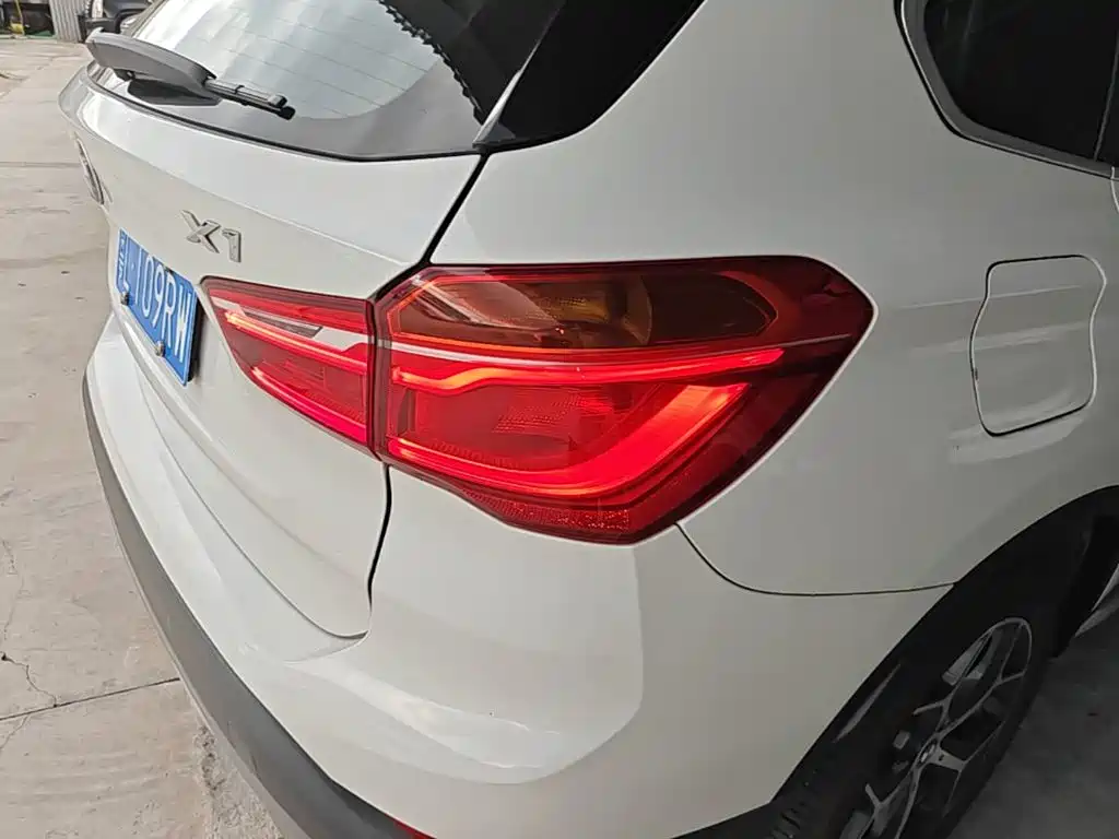 BMW X1 — миниатюра 8