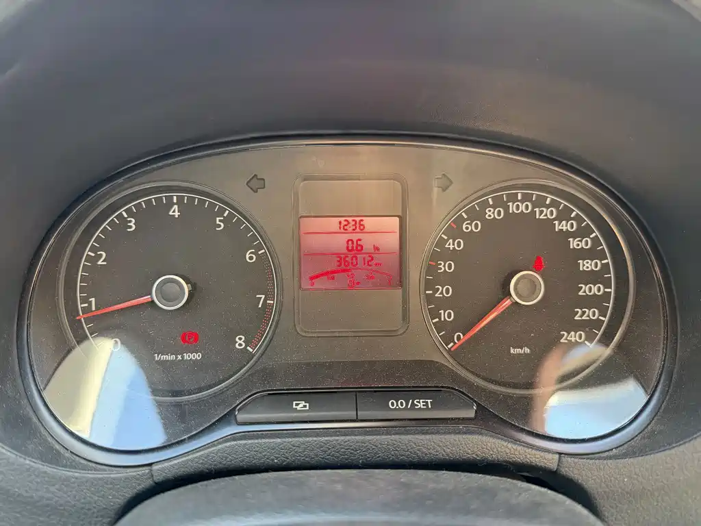 Volkswagen Polo — миниатюра 9