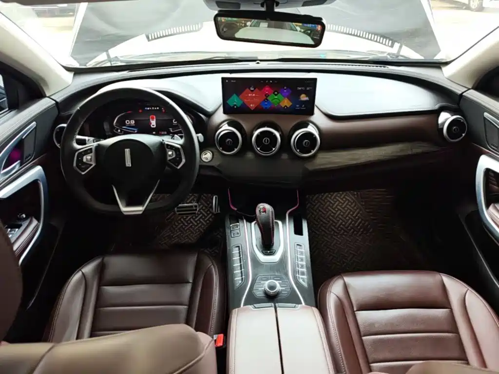 Wey Wey VV7 GT — миниатюра 10