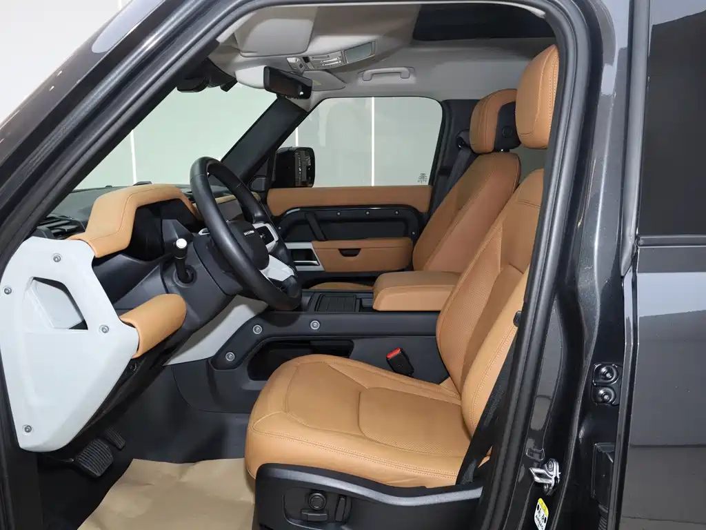 Land Rover Defender — миниатюра 21