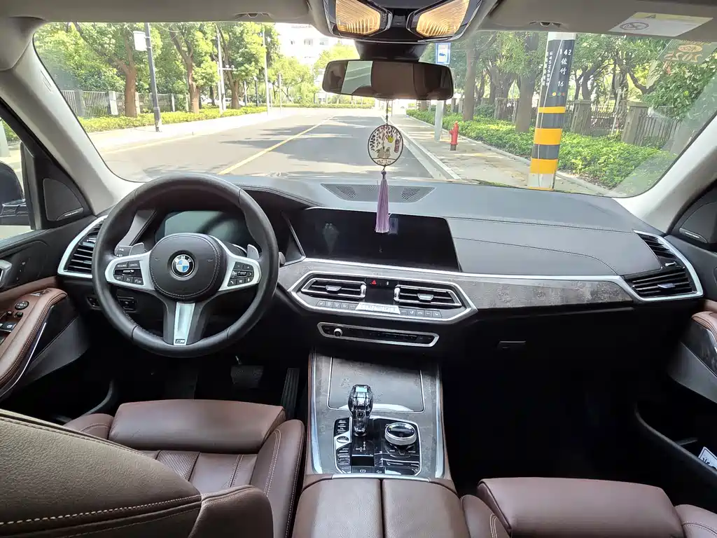 BMW X5 (Import) — миниатюра 10