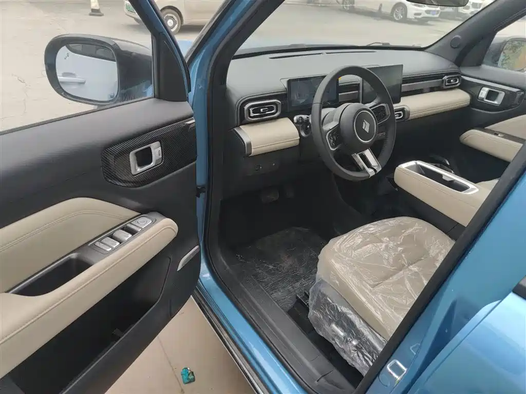 Baojun YepPlus Plus 2024 4 мест