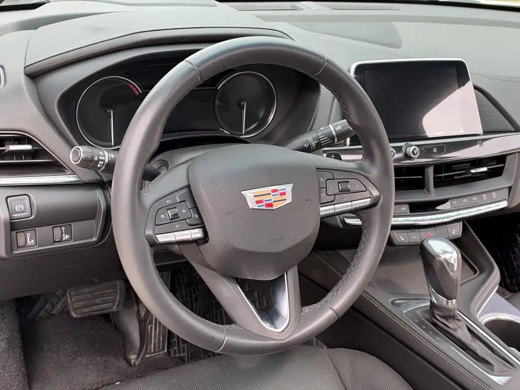 Cadillac CT4 — миниатюра 16