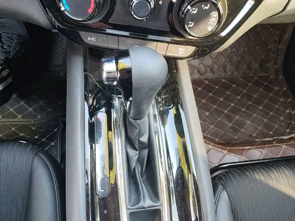 Honda Vezel — миниатюра 14