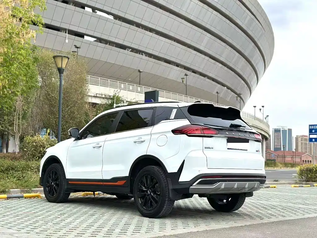 Geely Boyue — миниатюра 5