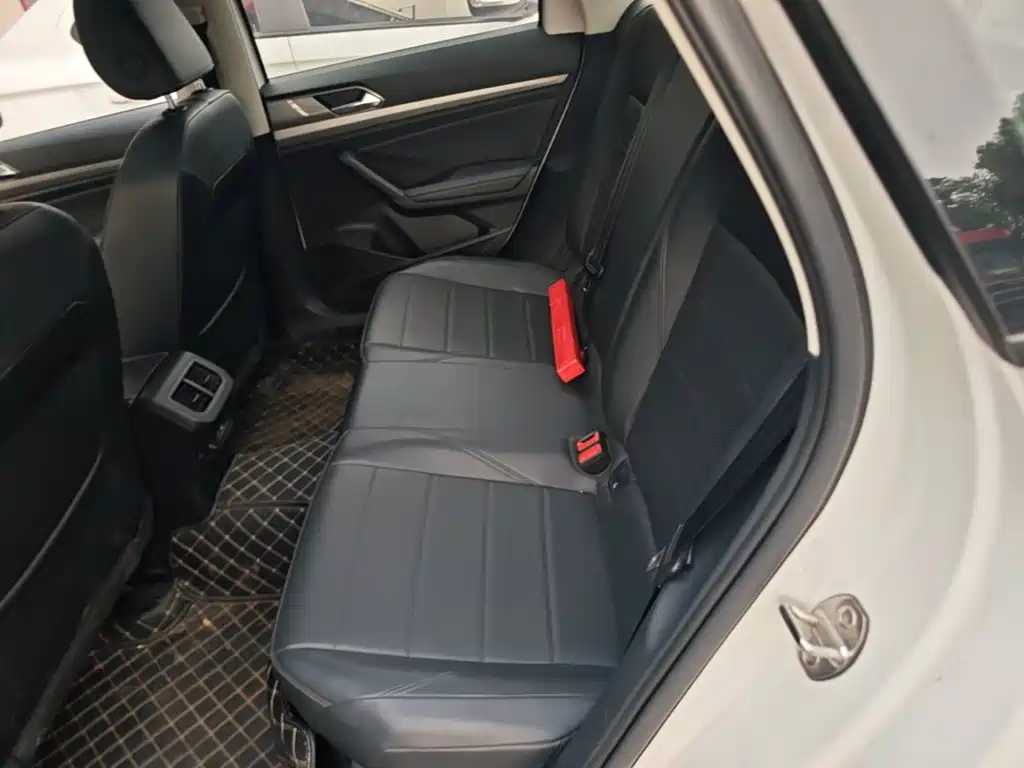 Volkswagen Lavida — миниатюра 17