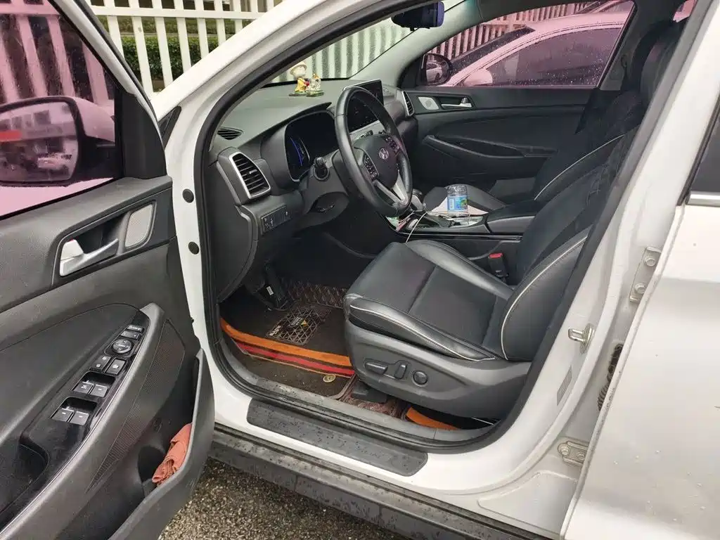 Hyundai Tucson — миниатюра 12