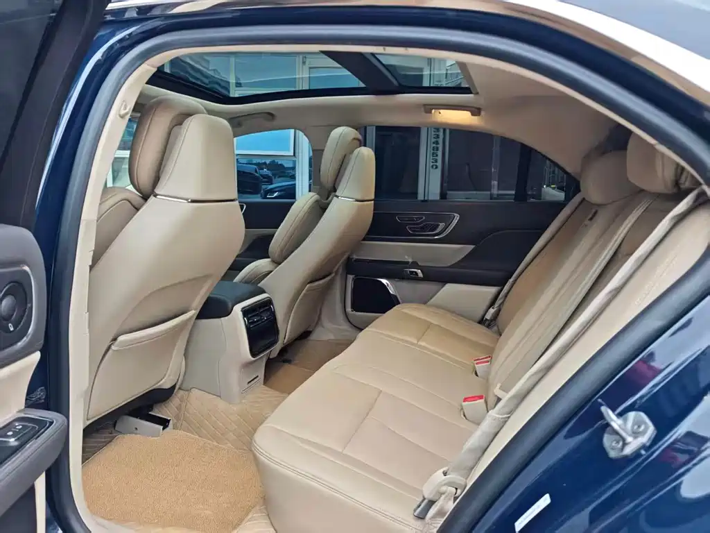 Lincoln Continental — миниатюра 10