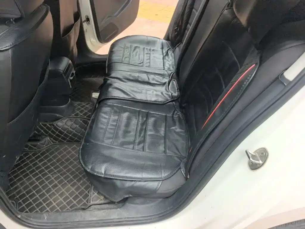 Volkswagen Jetta — миниатюра 17