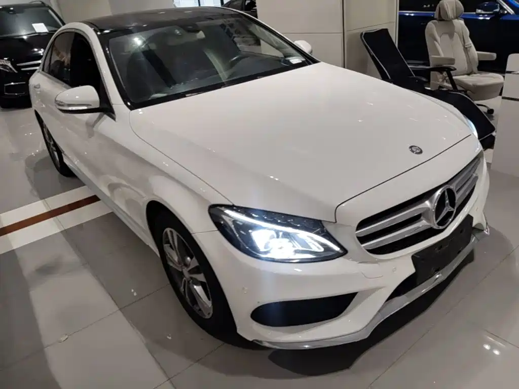 Mercedes-Benz C-Class — миниатюра 4