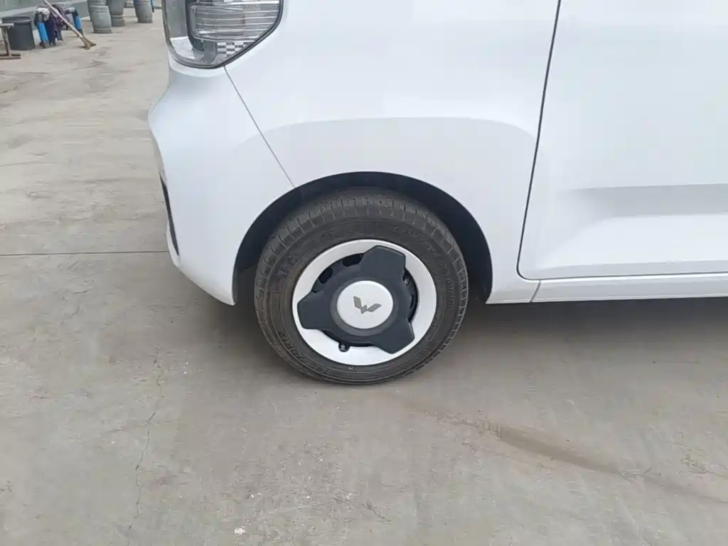 Wuling MINIEV — миниатюра 23