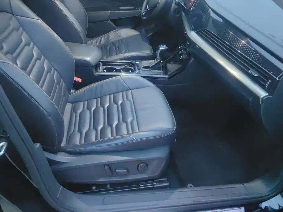 Volkswagen Passat — миниатюра 8
