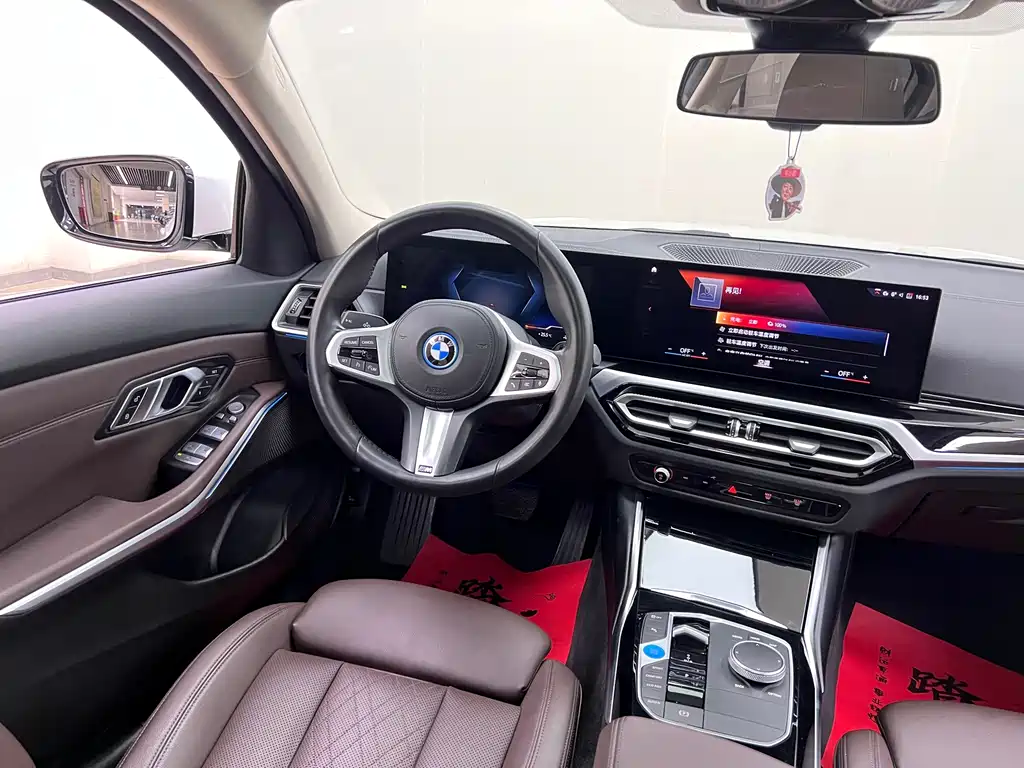 BMW i3 — миниатюра 21