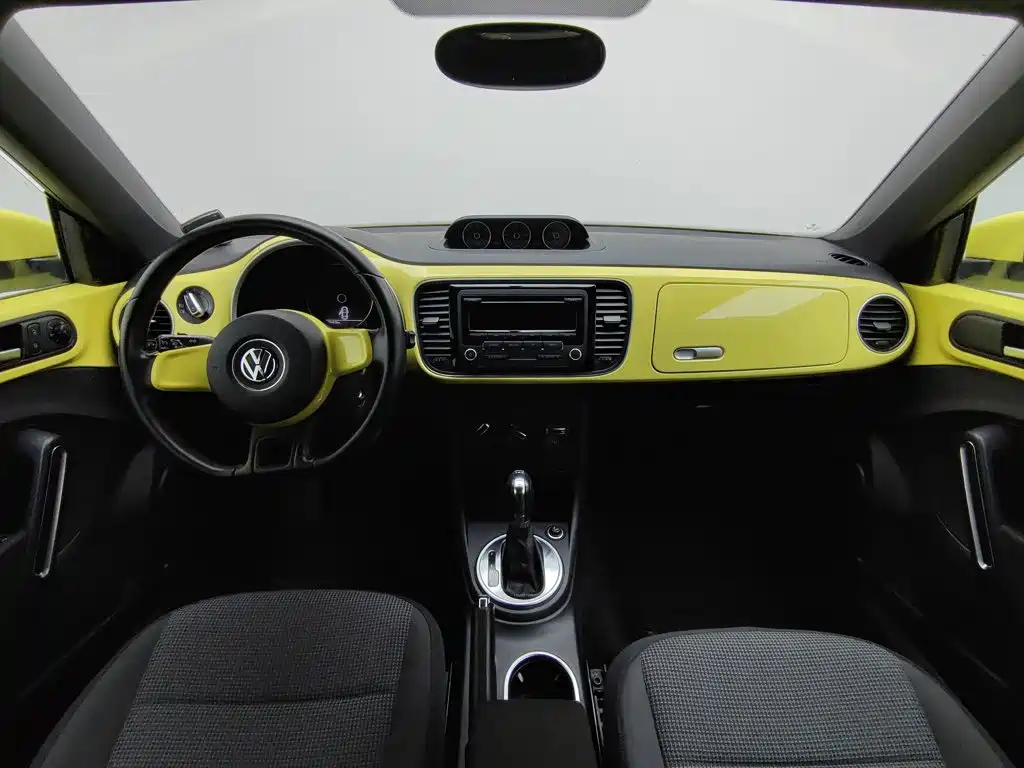 Volkswagen Beetle — миниатюра 5