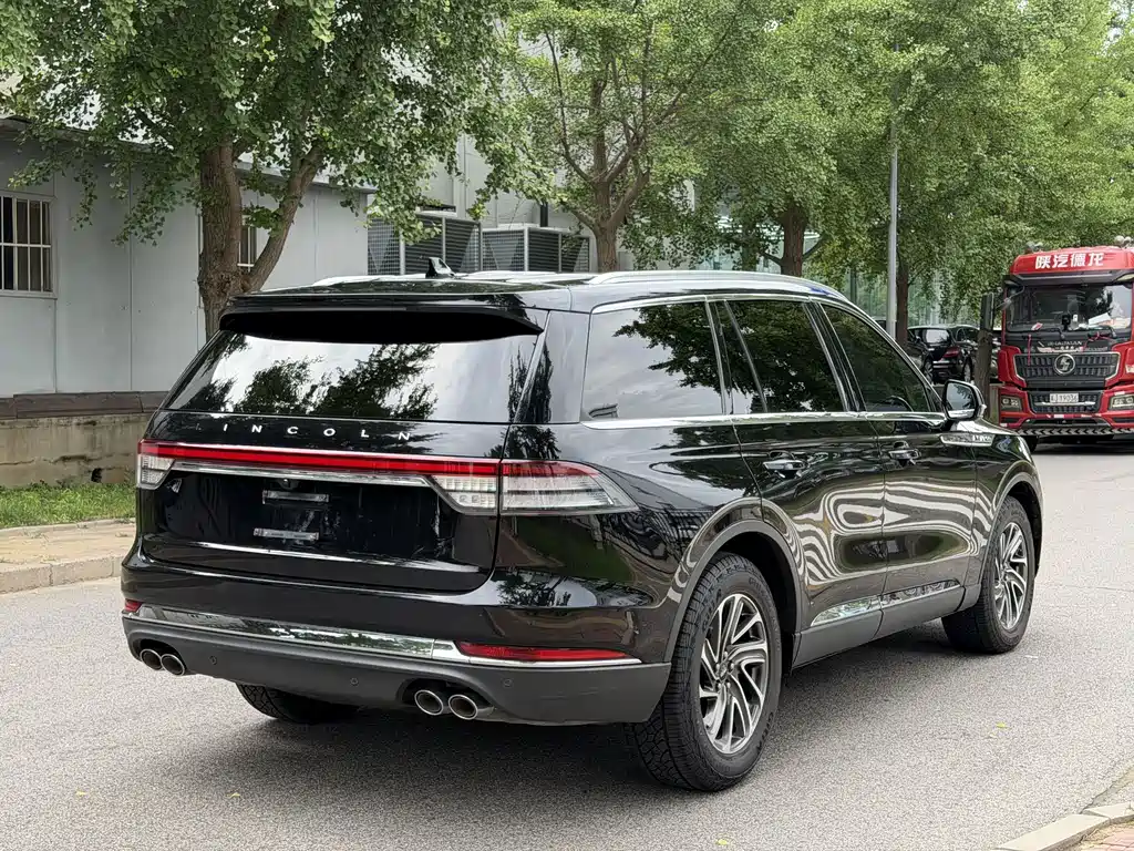 Lincoln Aviator 3.0T V6 4WD Premium Edition, фото 4