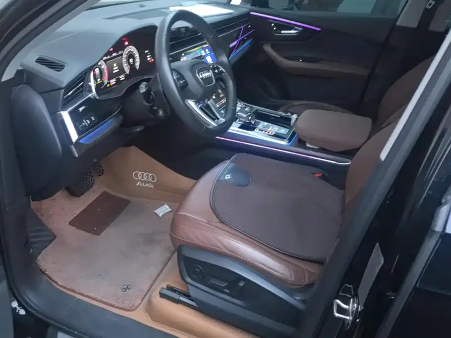 Audi Q7 — миниатюра 9