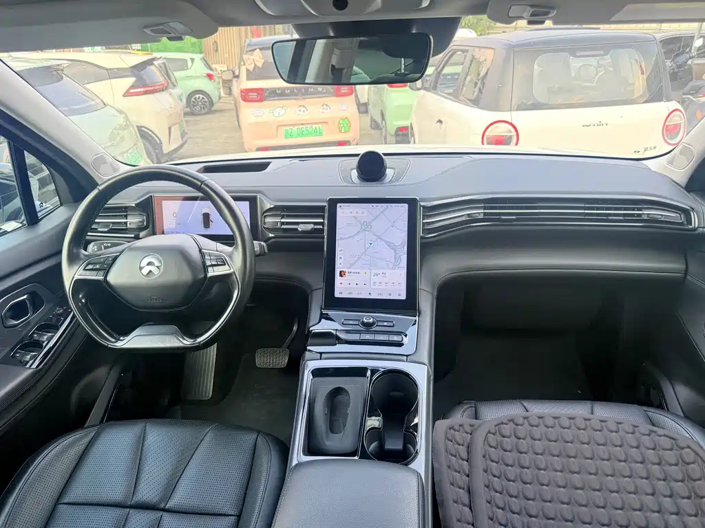 NIO ES8 — миниатюра 7