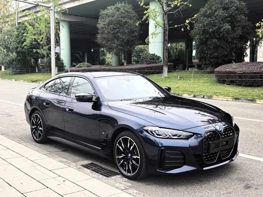 BMW i4 M — миниатюра 3