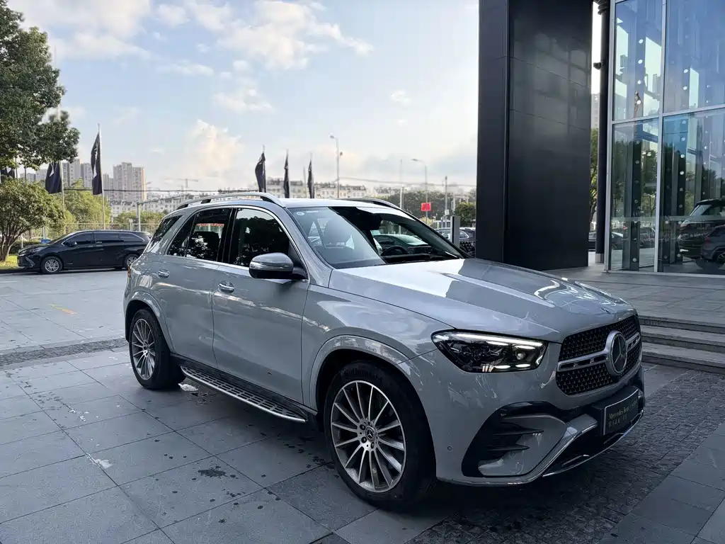 Mercedes-Benz GLE (Import) — миниатюра 3