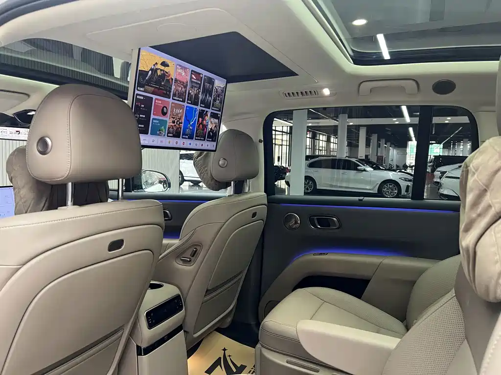 Li Auto Li i8 — миниатюра 11