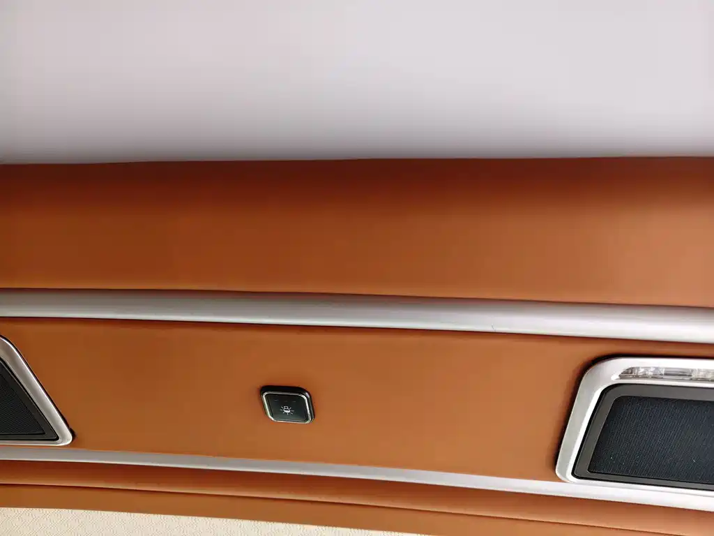 Mercedes-Benz Vito — миниатюра 13