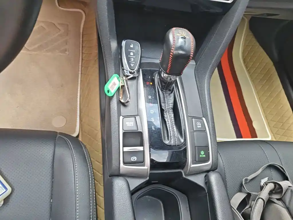Honda Civic — миниатюра 14